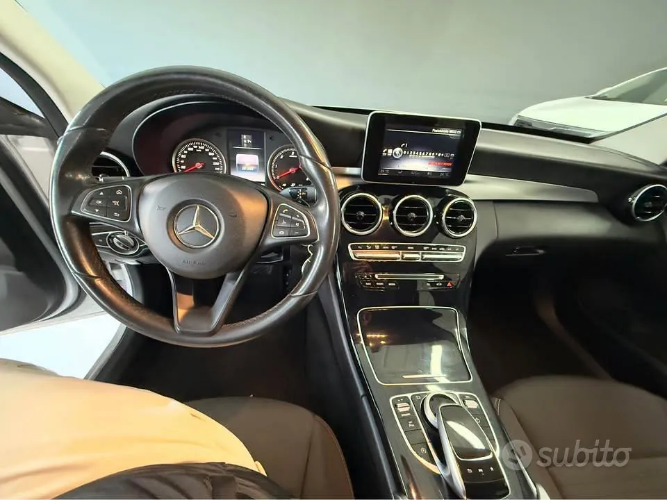 Mercedes-Benz C-Class 2017 photo 2
