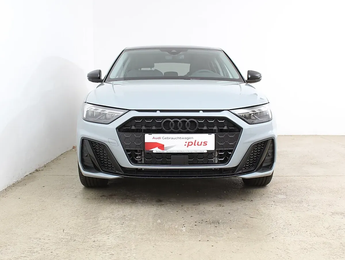 Audi A1 2026 photo 2