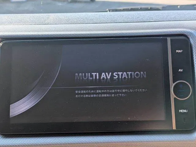 Toyota Hiace 2012 photo 4