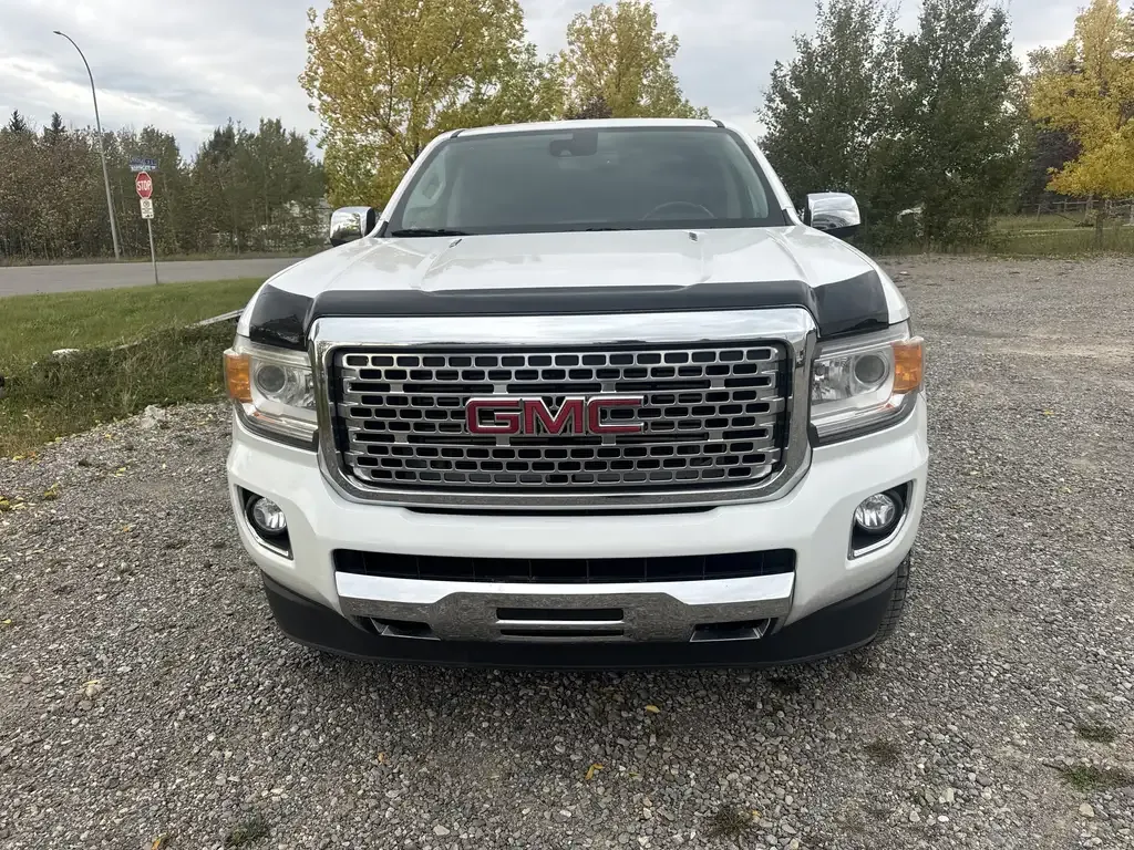 GMC Canyon 2019 photo 2