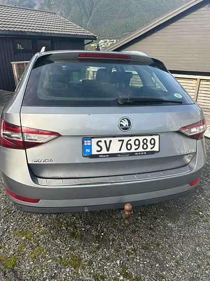 Skoda Superb 2017 photo 4
