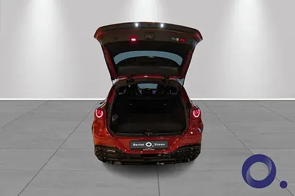 Mercedes-Benz Glc400 2027 photo 5