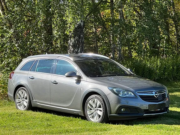 Opel Insignia Country Tourer 2016 photo 2