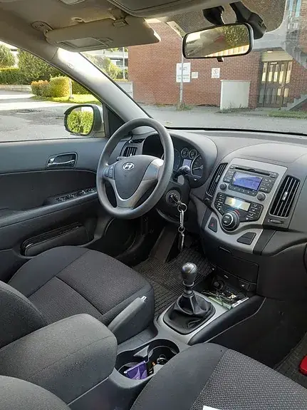 Hyundai I30 2009 photo 2