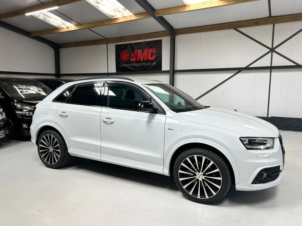 Audi Q3 2014 photo 3