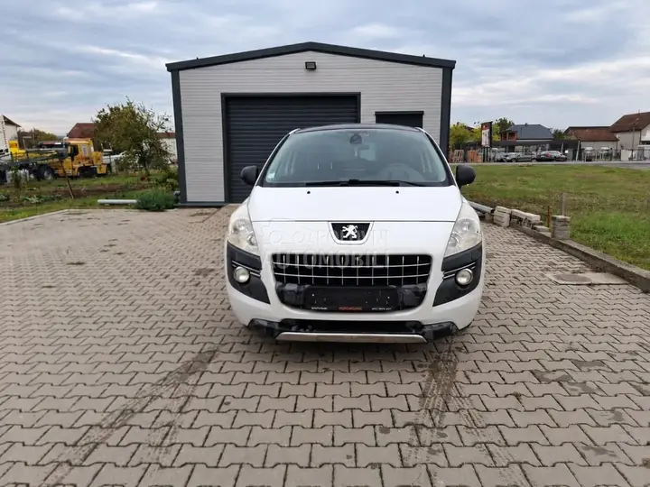 Peugeot 3008 2010 photo 2