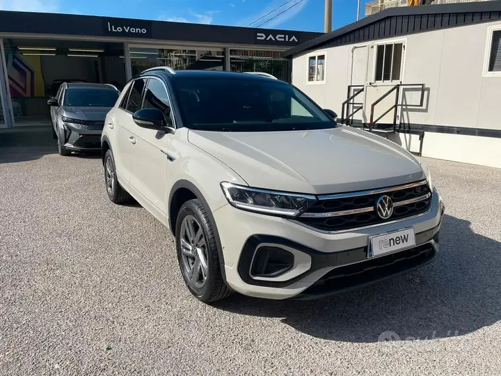 Volkswagen T-Roc 2023 photo 2
