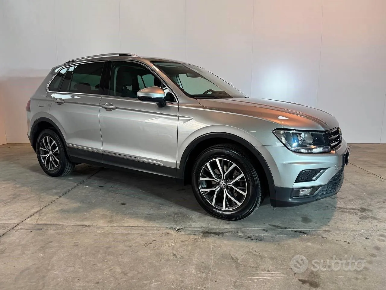 Volkswagen Tiguan 2019 photo 2
