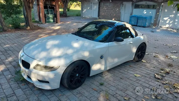 BMW Z4 2005 photo 4
