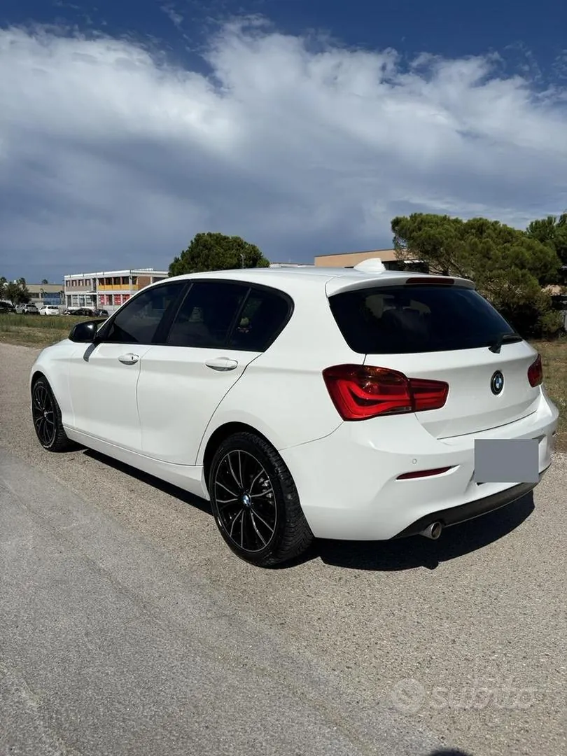 BMW 1 Series 2016 photo 2