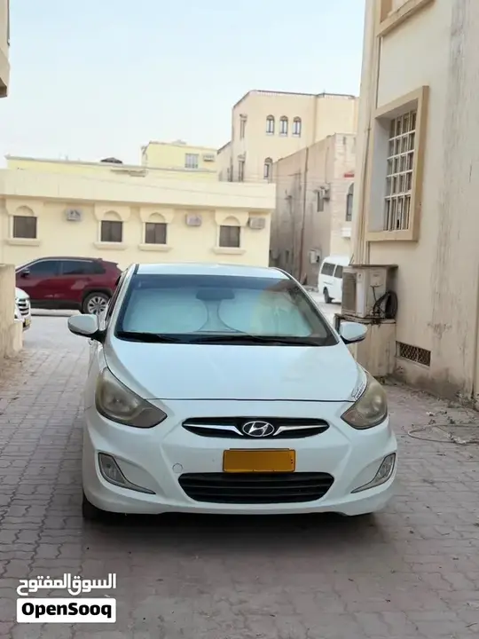 Hyundai Accent 2013 photo 4