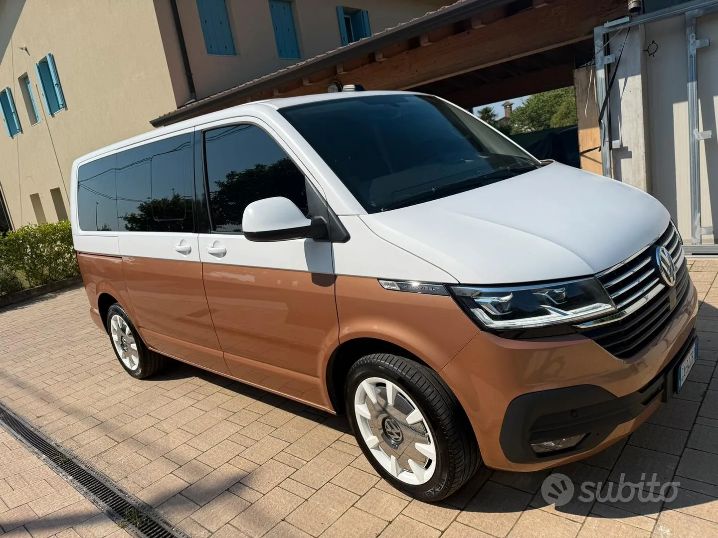 Volkswagen Caravelle