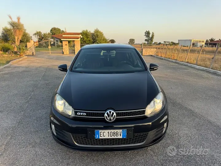 Volkswagen Golf 2012 photo 3