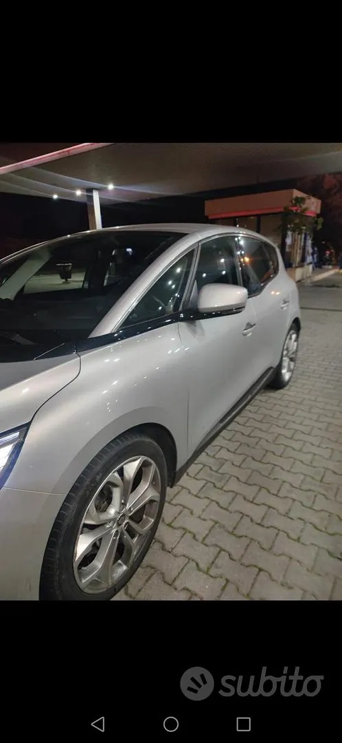 Renault Scenic 2020 photo 2
