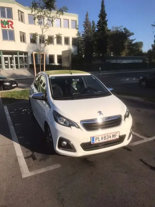 Peugeot 108 2018 photo 2