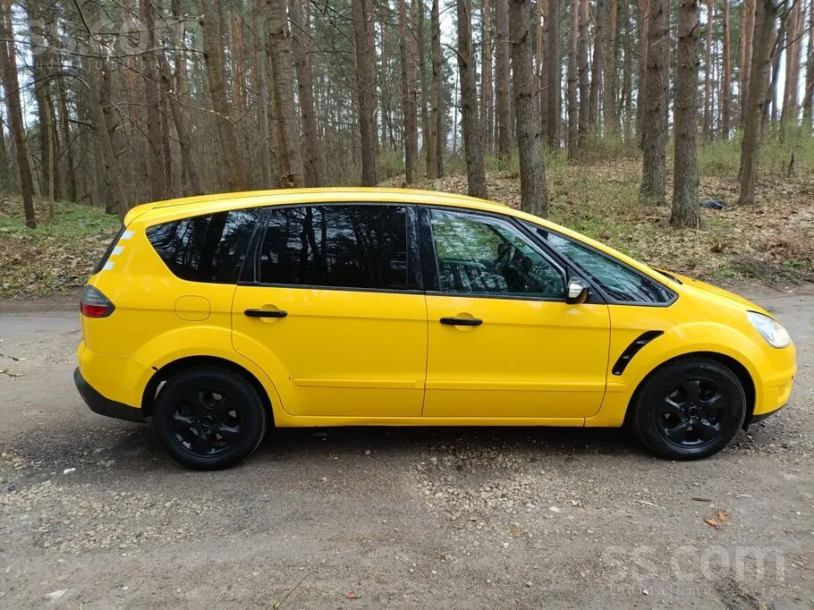 Ford S-Max 2009 photo 3