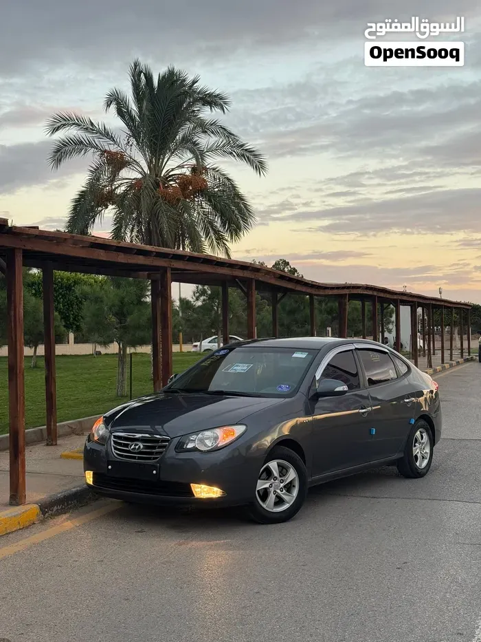 Hyundai Avante 2010 photo 4