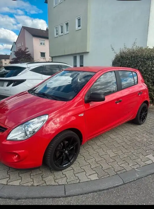 Hyundai I20