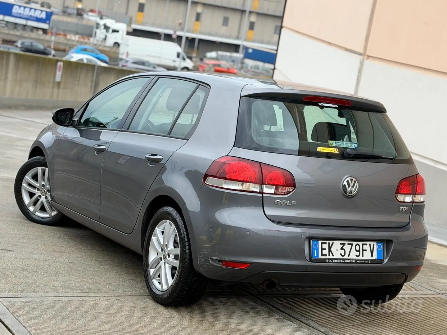 Volkswagen Golf 2011 photo 4