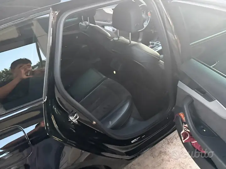 Audi A4 2021 photo 2