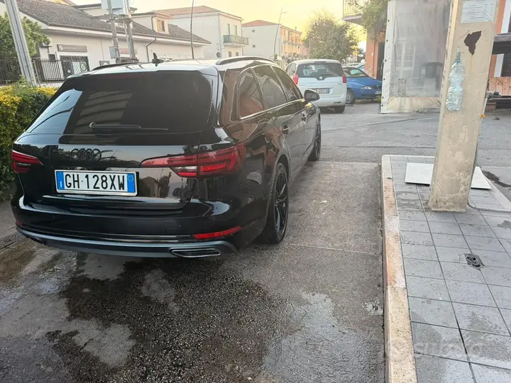 Audi A4 2021 photo 5