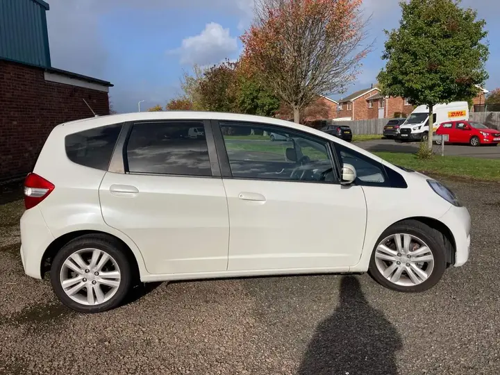 Honda Jazz 2014 photo 5