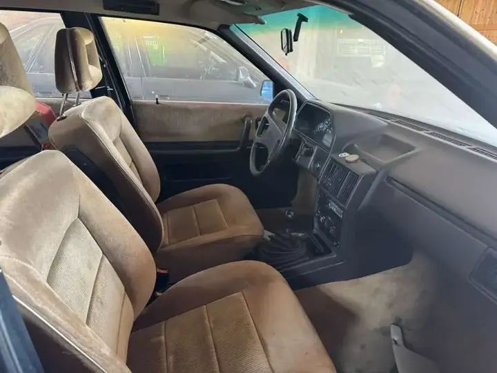 Audi 100 1986 photo 3