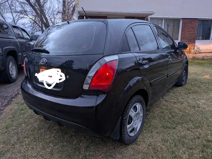 Kia Rio 2011 photo 5