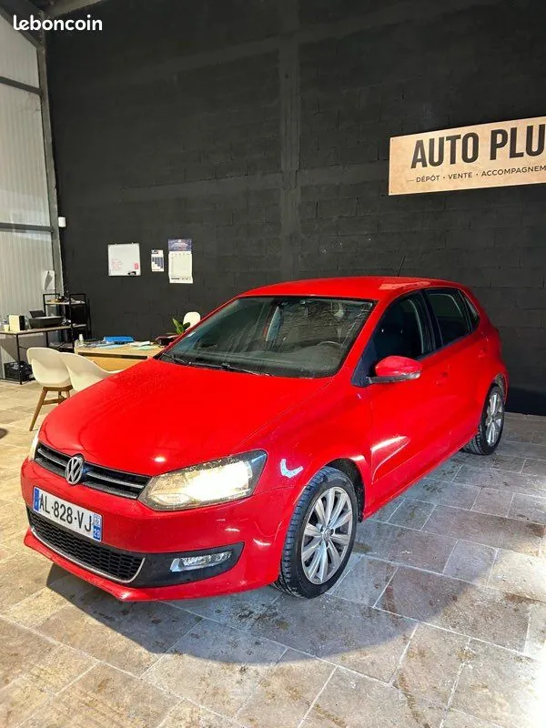 Volkswagen Polo 2010 photo 2