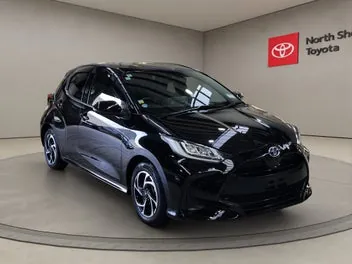 Toyota Yaris 2022 photo 2