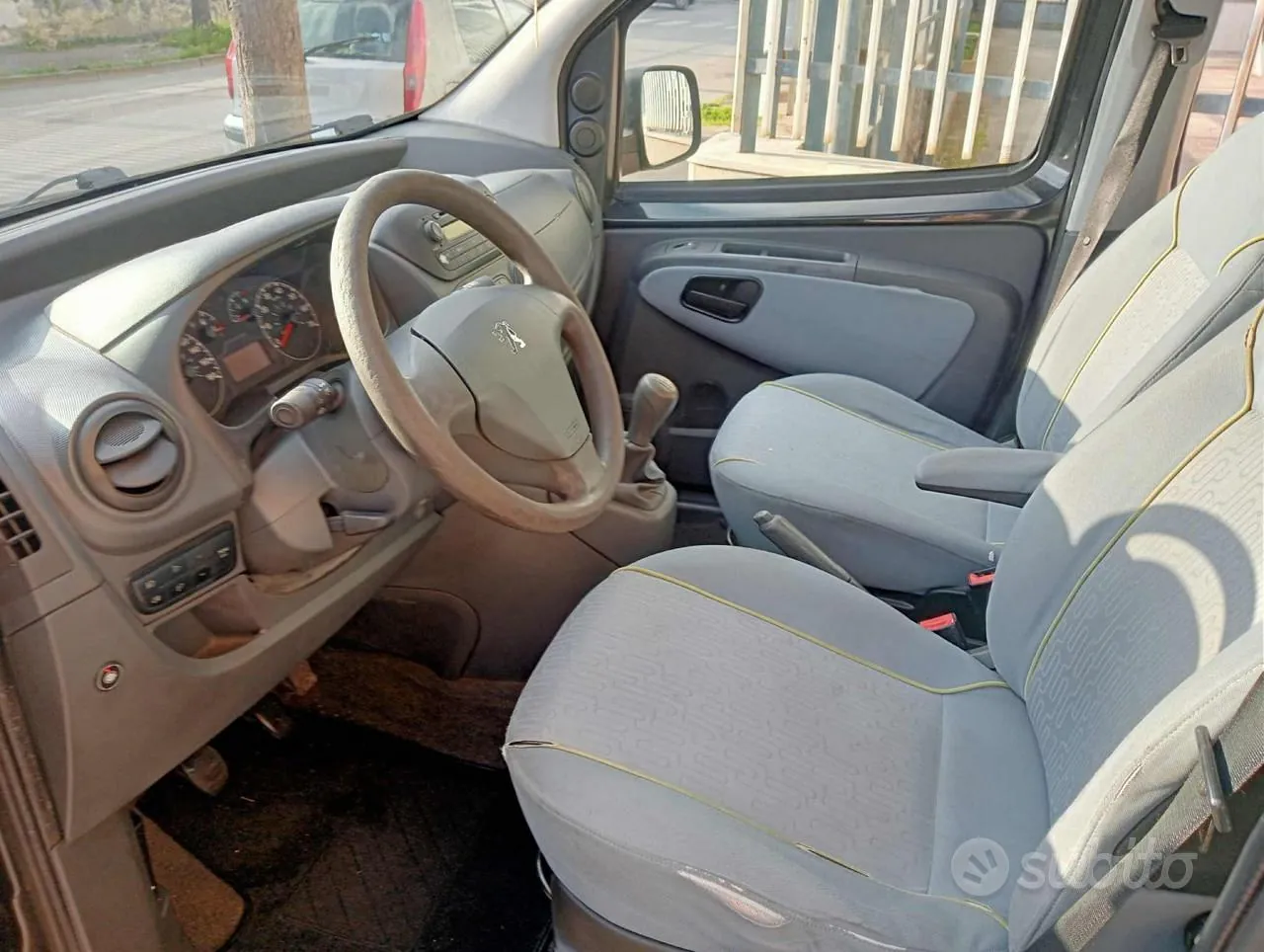 Peugeot Bipper 2011 photo 5
