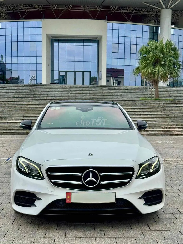 Mercedes-Benz E-Class 2020 photo 3