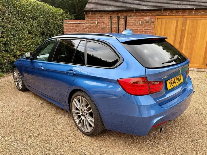 BMW 3 Series 2014 photo 2