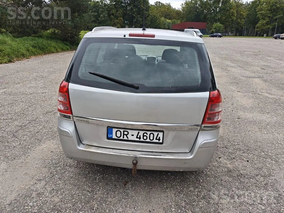 Opel Zafira 2008 photo 3