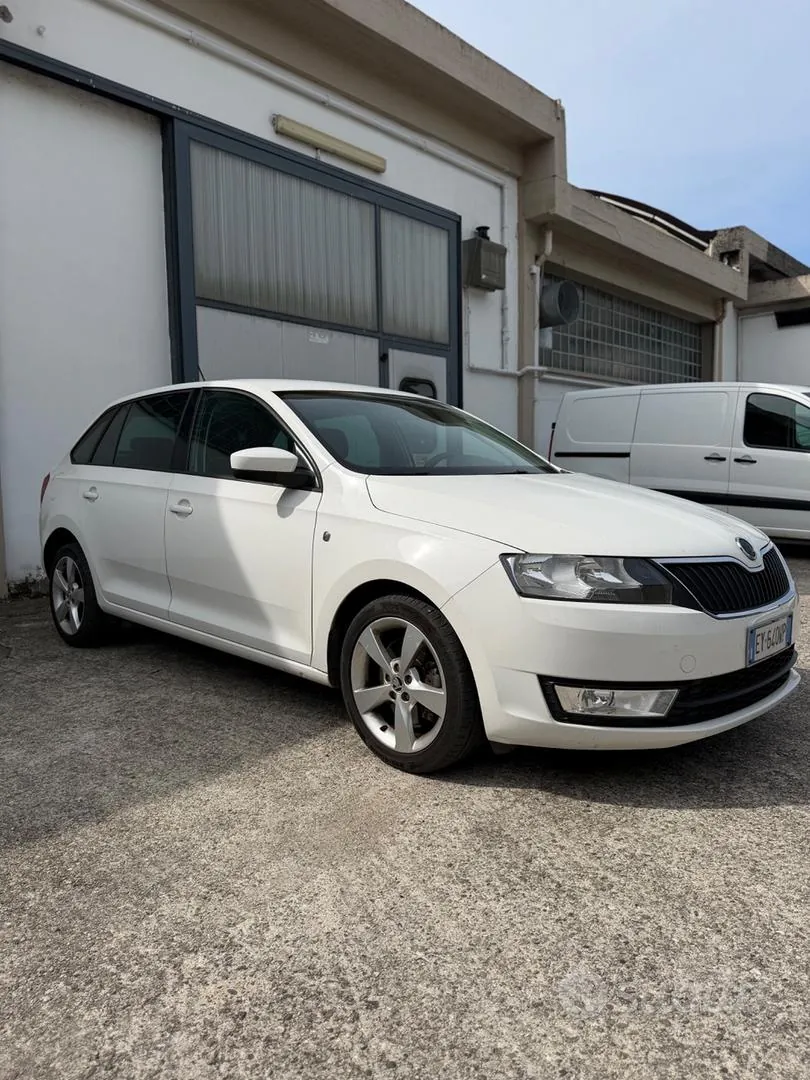Skoda Rapid 2015 photo 3