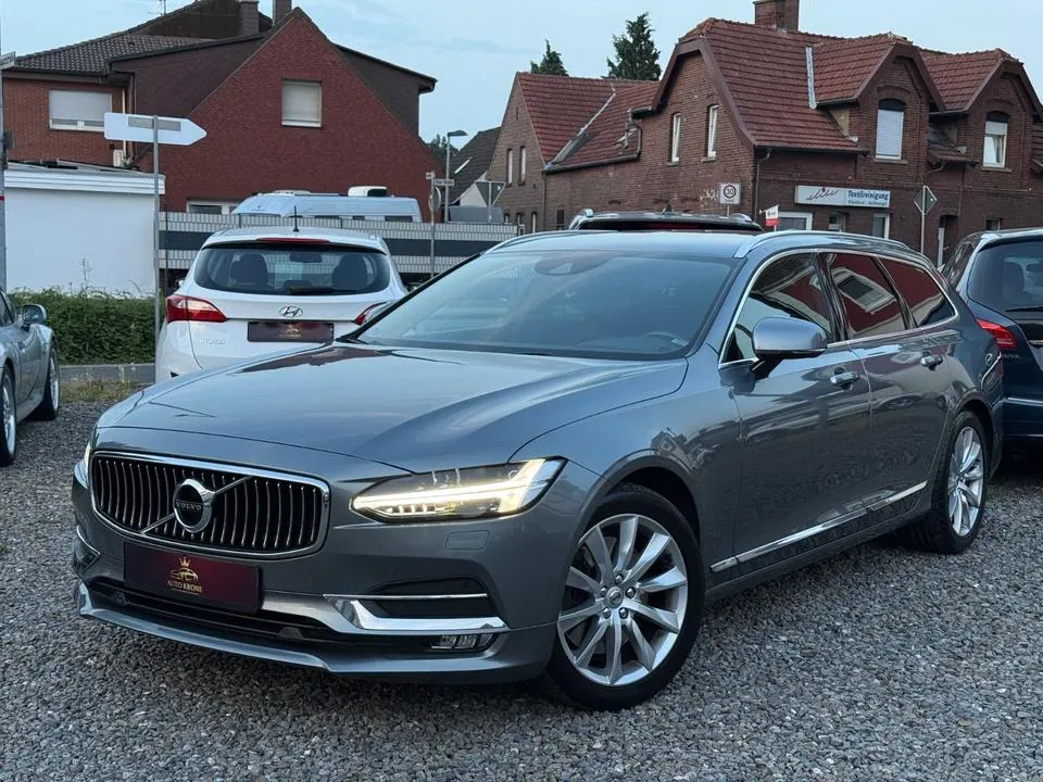 Volvo V90