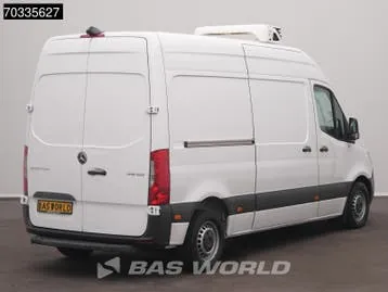 Mercedes-Benz Sprinter 2023 photo 2