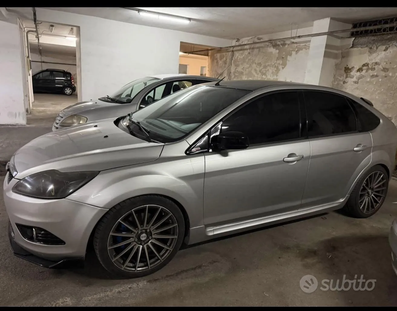 Ford Focus 2009 photo 2