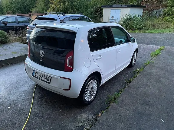 Volkswagen E-Up! 2016 photo 3