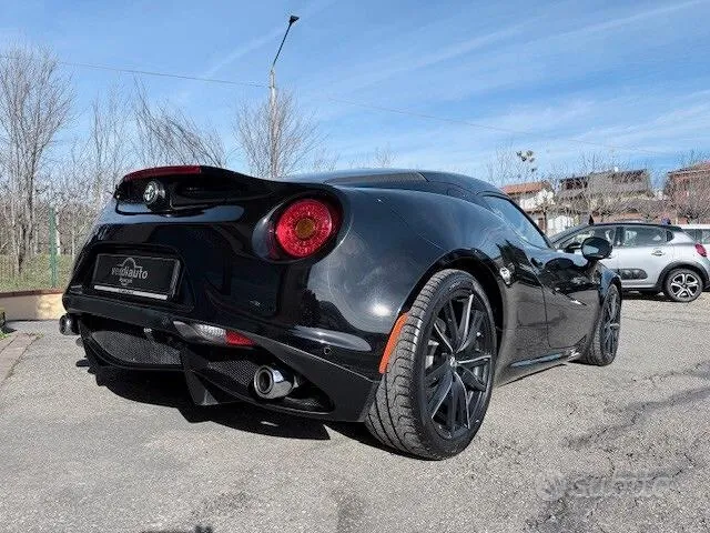 Alfa Romeo 4C 2016 photo 4