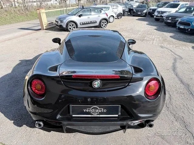 Alfa Romeo 4C 2016 photo 5
