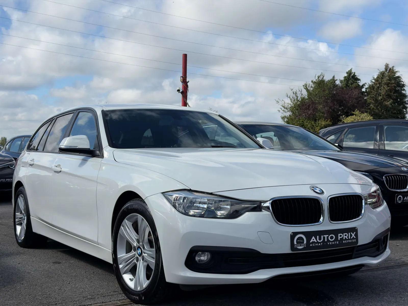 BMW 318I 2016 photo 2