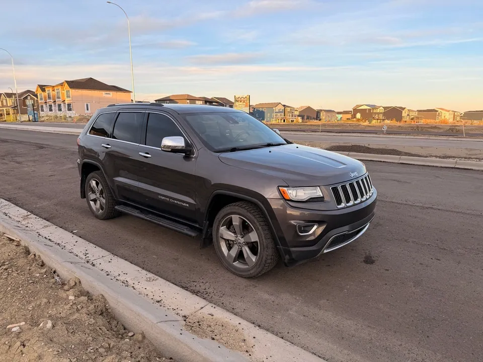 Jeep Grand Cherokee 2015 photo 4