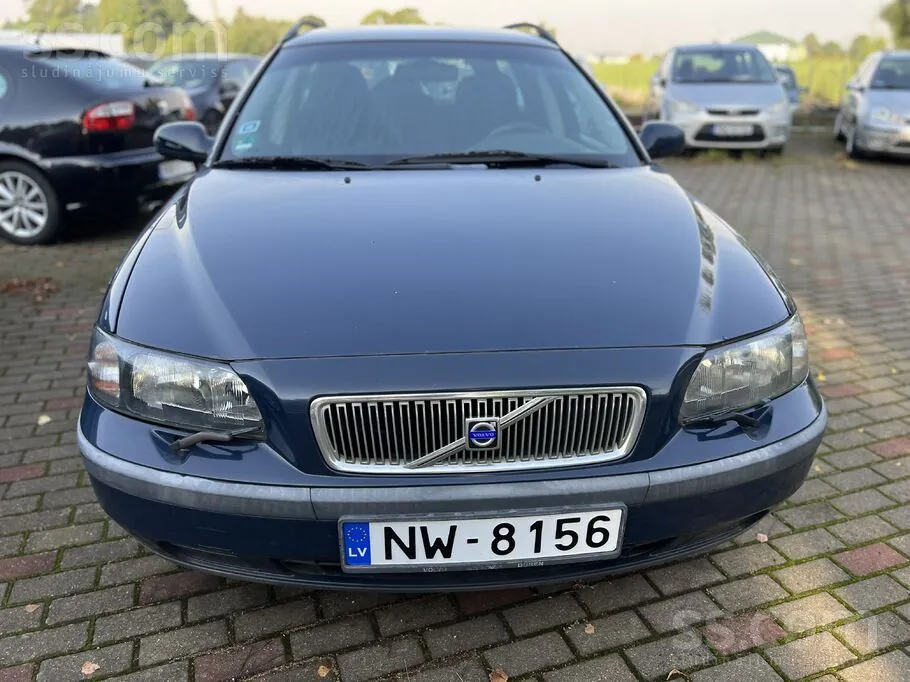 Volvo V70 2001 photo 3
