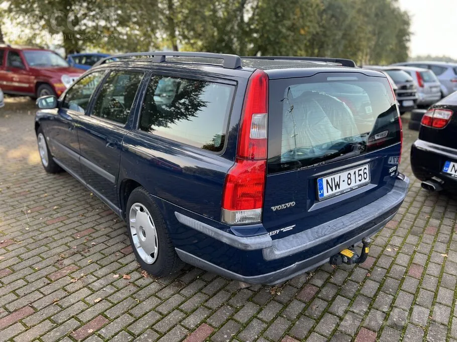 Volvo V70 2001 photo 4
