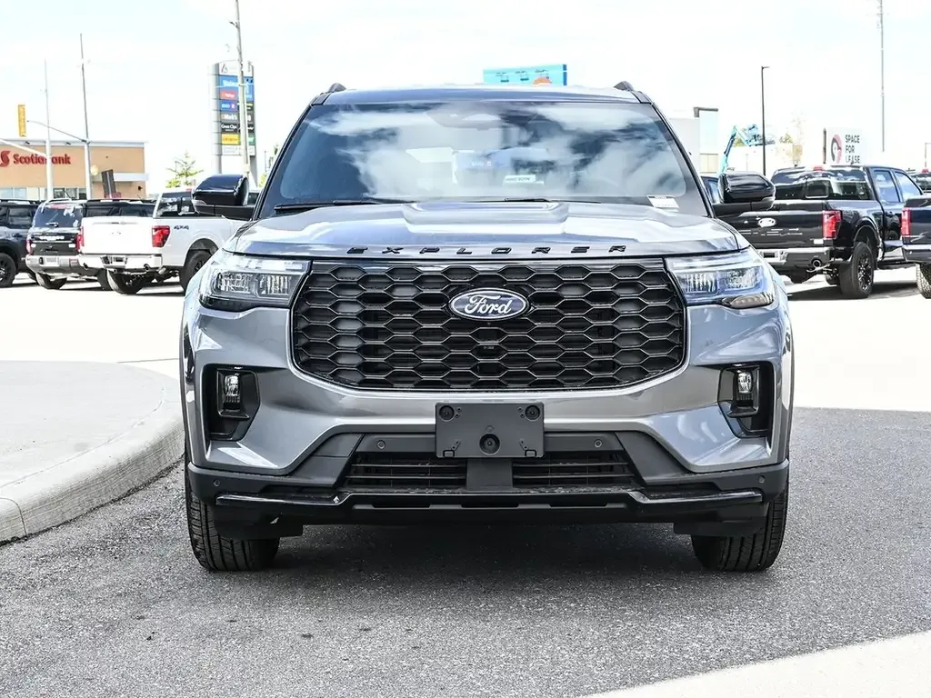 Ford Explorer 2027 photo 4