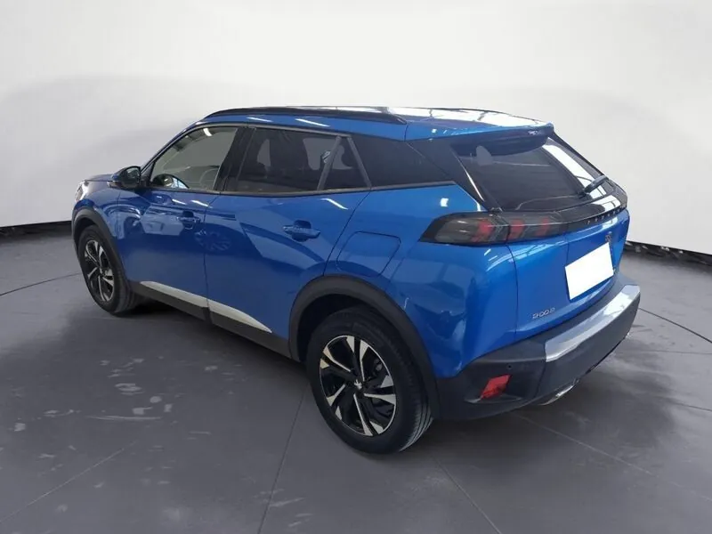 Peugeot 2008 2021 photo 3