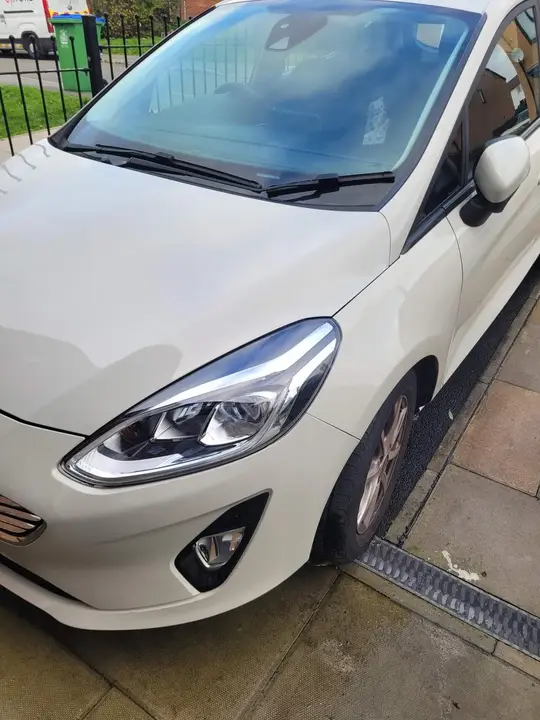 Ford Fiesta 2019 photo 2