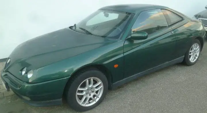 Alfa Romeo Gtv 916