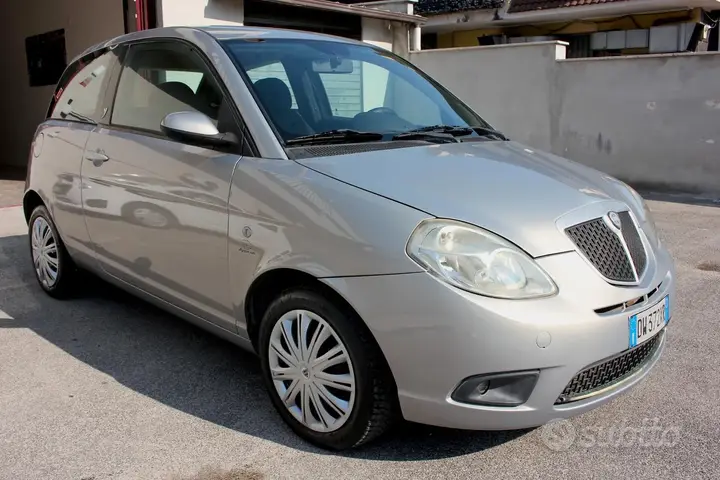 Lancia Ypsilon 2009 photo 3